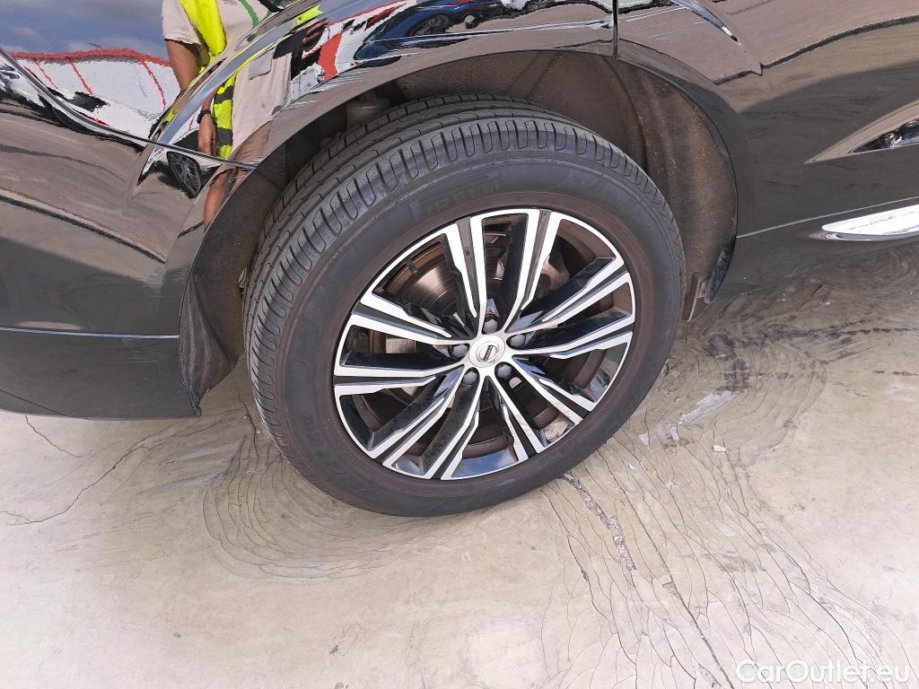  Volvo  XC60 VOLVO  / 2017 / 5P / todoterreno 2.0 T6 AWD Recharge Inscription Exp Auto #8