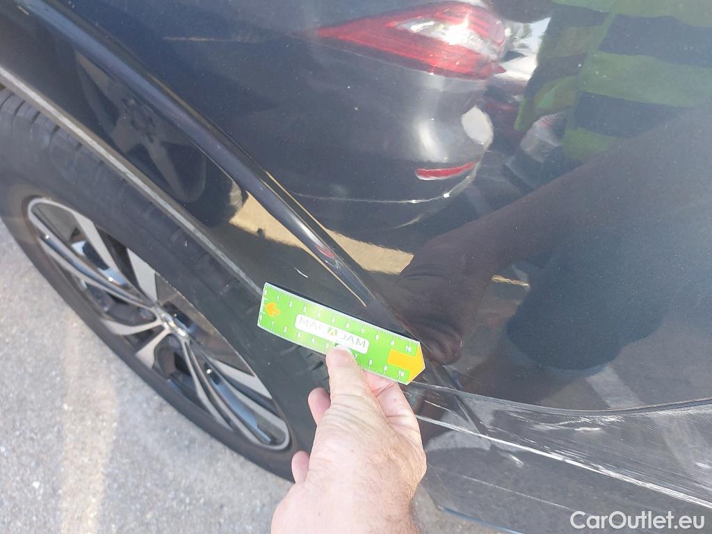  Volvo  XC60 VOLVO  / 2017 / 5P / todoterreno 2.0 B4 D Momentum Pro Auto #20