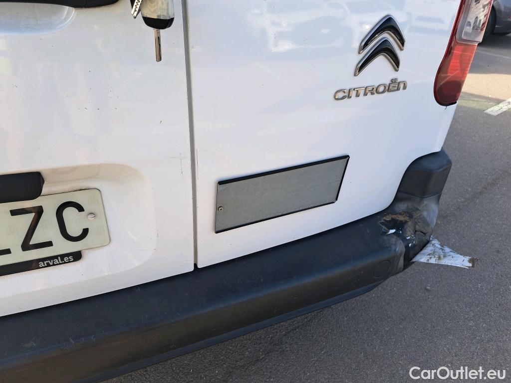  Citroen  Berlingo CITROEN  / 2018 / 5P / furgón derivado de turismo Doble Cab. Talla XL BlueHDi 100 CONTROL #55