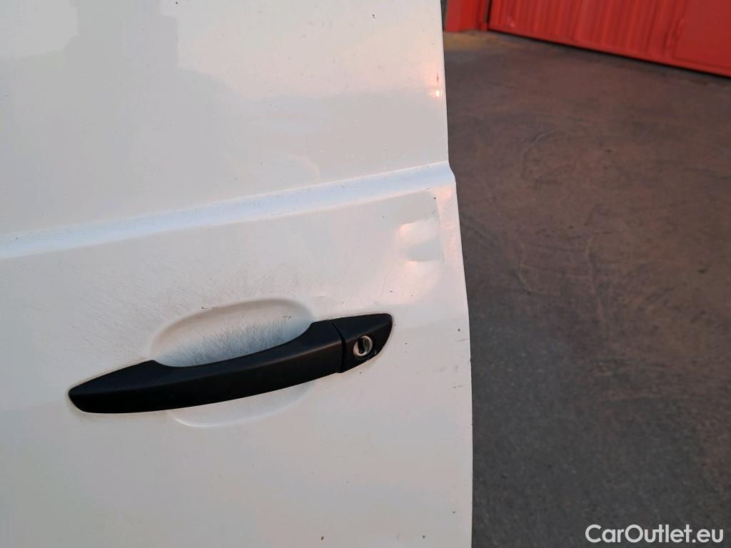  Citroen  Berlingo CITROEN  / 2018 / 3P / furgón derivado de turismo Talla M BlueHDi 100 CONTROL (AC2) #5