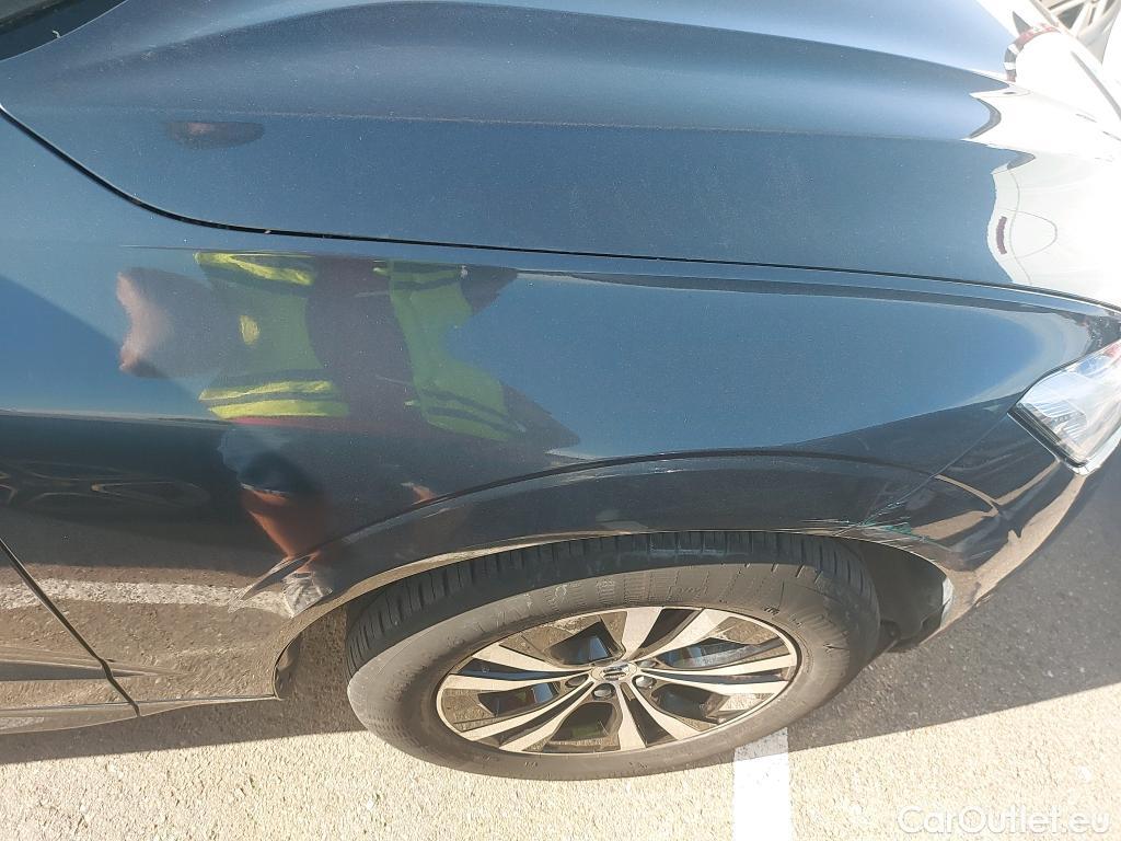  Volvo  XC60 VOLVO  / 2017 / 5P / todoterreno 2.0 B4 D Momentum Pro Auto #23