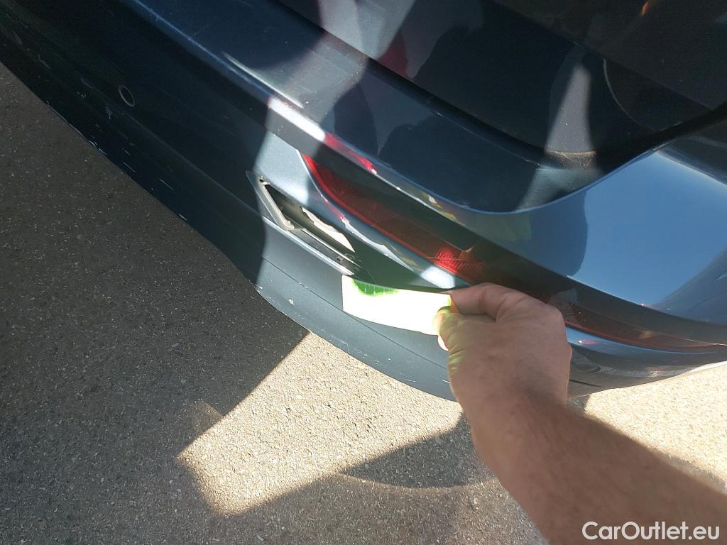  Volvo  XC60 VOLVO  / 2017 / 5P / todoterreno 2.0 B4 D Momentum Pro Auto #22