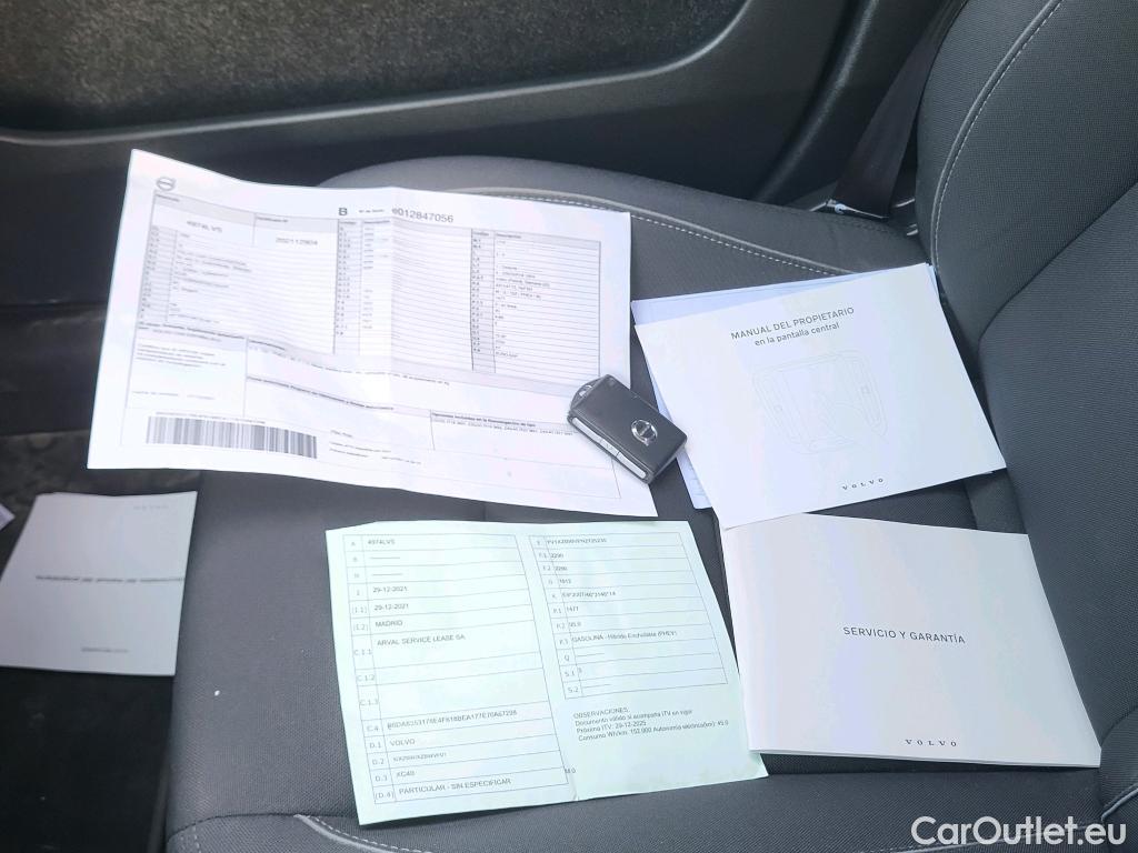  Volvo  XC 40 VOLVO XC40 / 2017 / 5P / todoterreno 1.5 T4 Twin Recharge Inscription Ex Auto #2