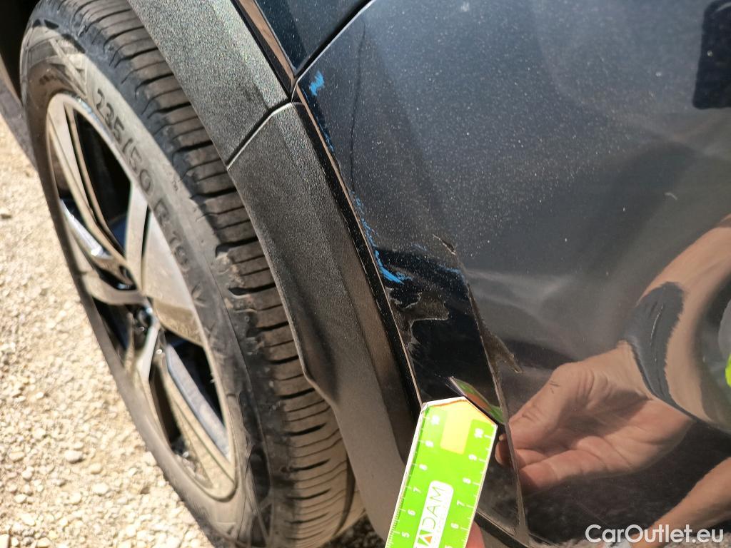  Volvo  XC 40 VOLVO XC40 / 2017 / 5P / todoterreno 1.5 T5 Twin Recharge R-Design Auto #23