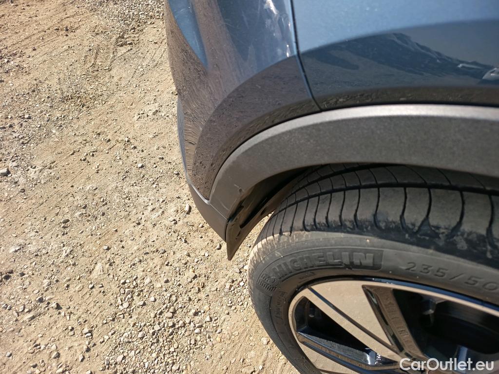  Volvo  XC 40 VOLVO XC40 / 2017 / 5P / todoterreno 1.5 T5 Twin Recharge R-Design Auto #28