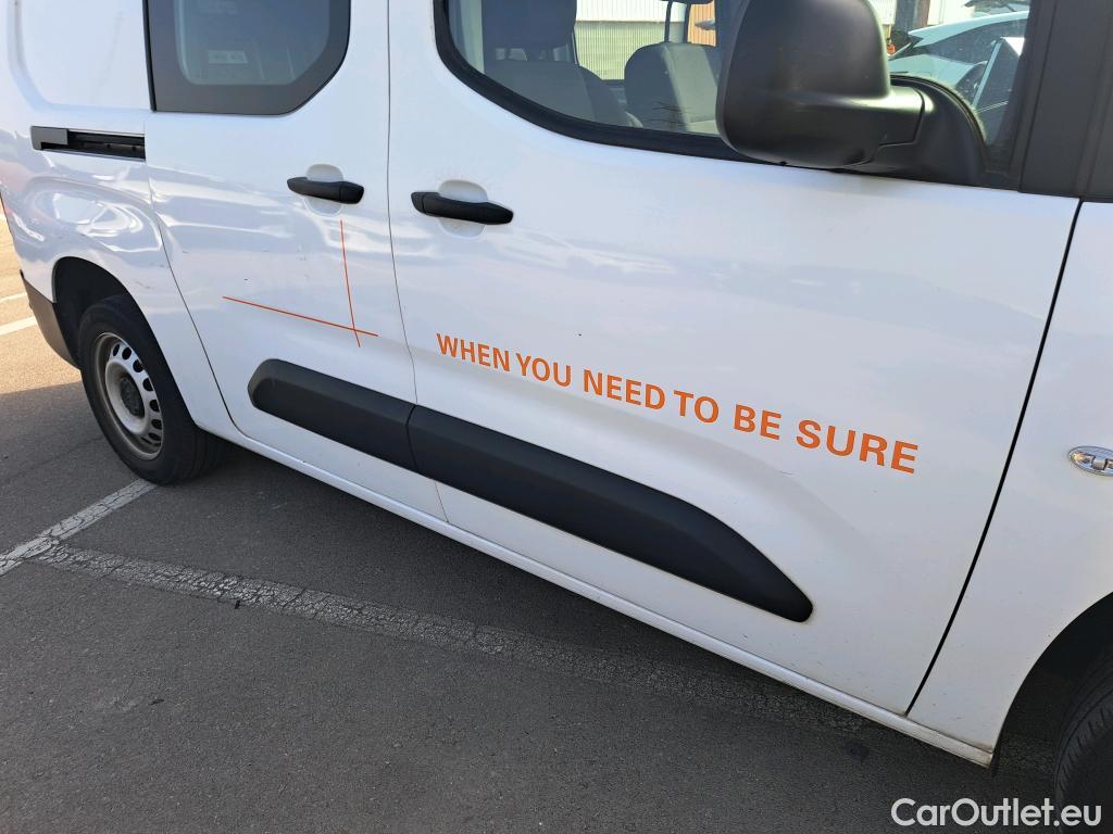  Citroen  Berlingo CITROEN  / 2018 / 5P / furgón derivado de turismo Doble Cab. Talla XL BlueHDi 100 CONTROL #27