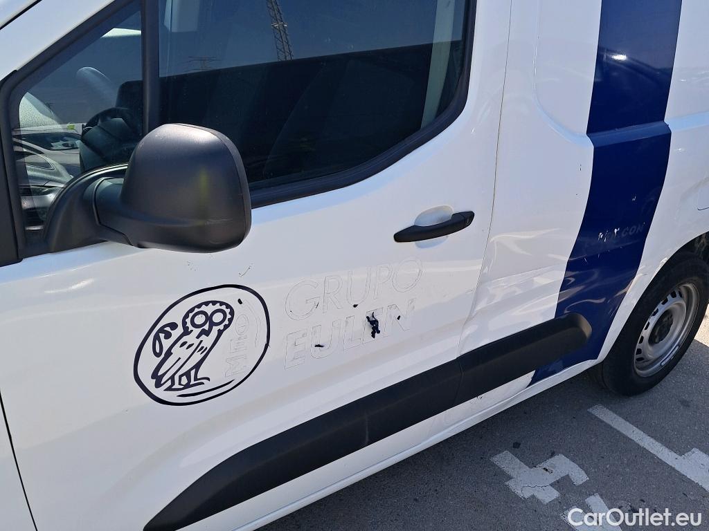  Citroen  Berlingo CITROEN  / 2018 / 3P / furgón derivado de turismo Talla M BlueHDi 100 CONTROL #13