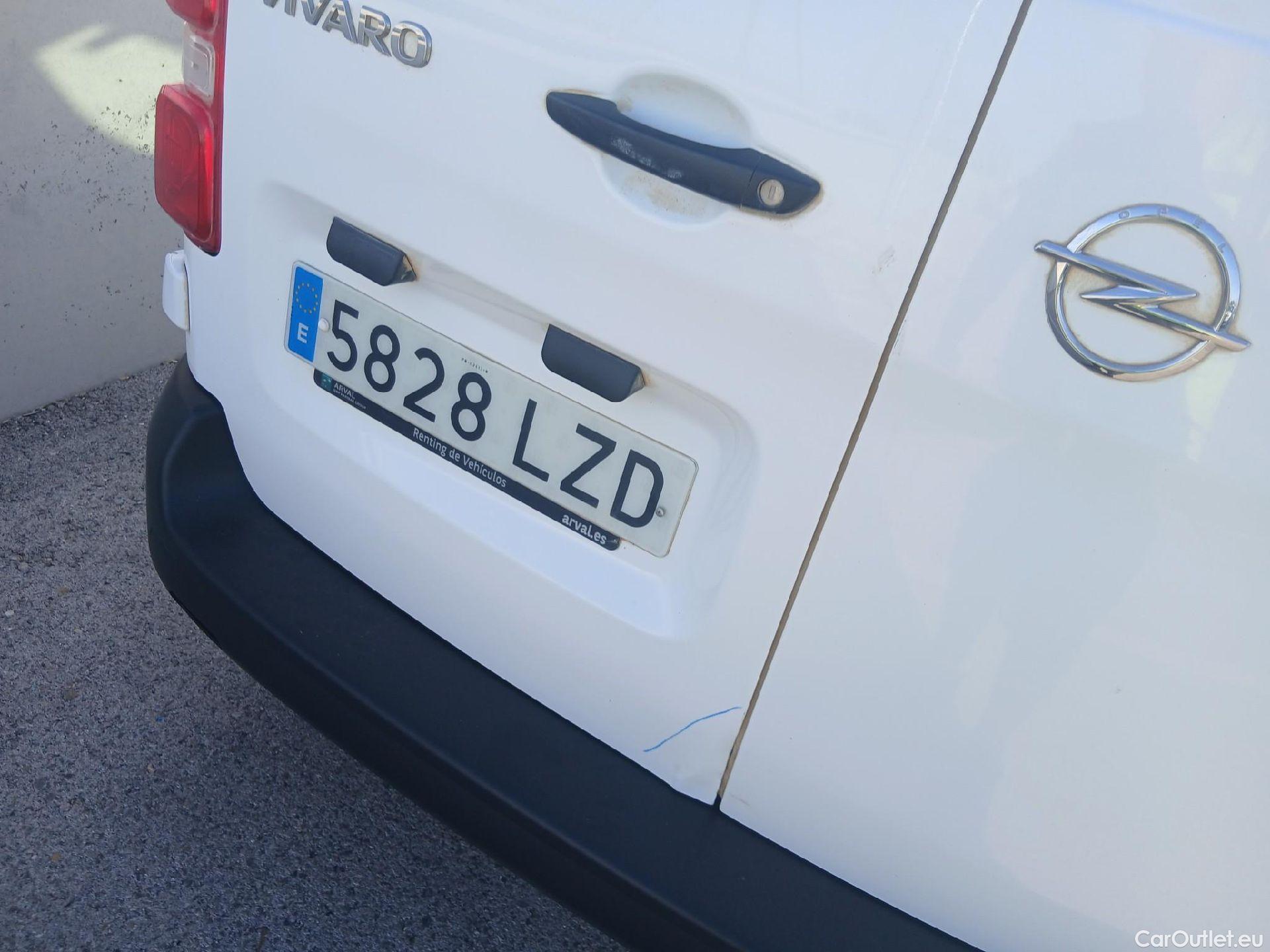  Opel  Vivaro OPEL  / 2019 / 4P / furgón 1.5 Diésel 74kW (100CV) M Std Express (AC2) #24