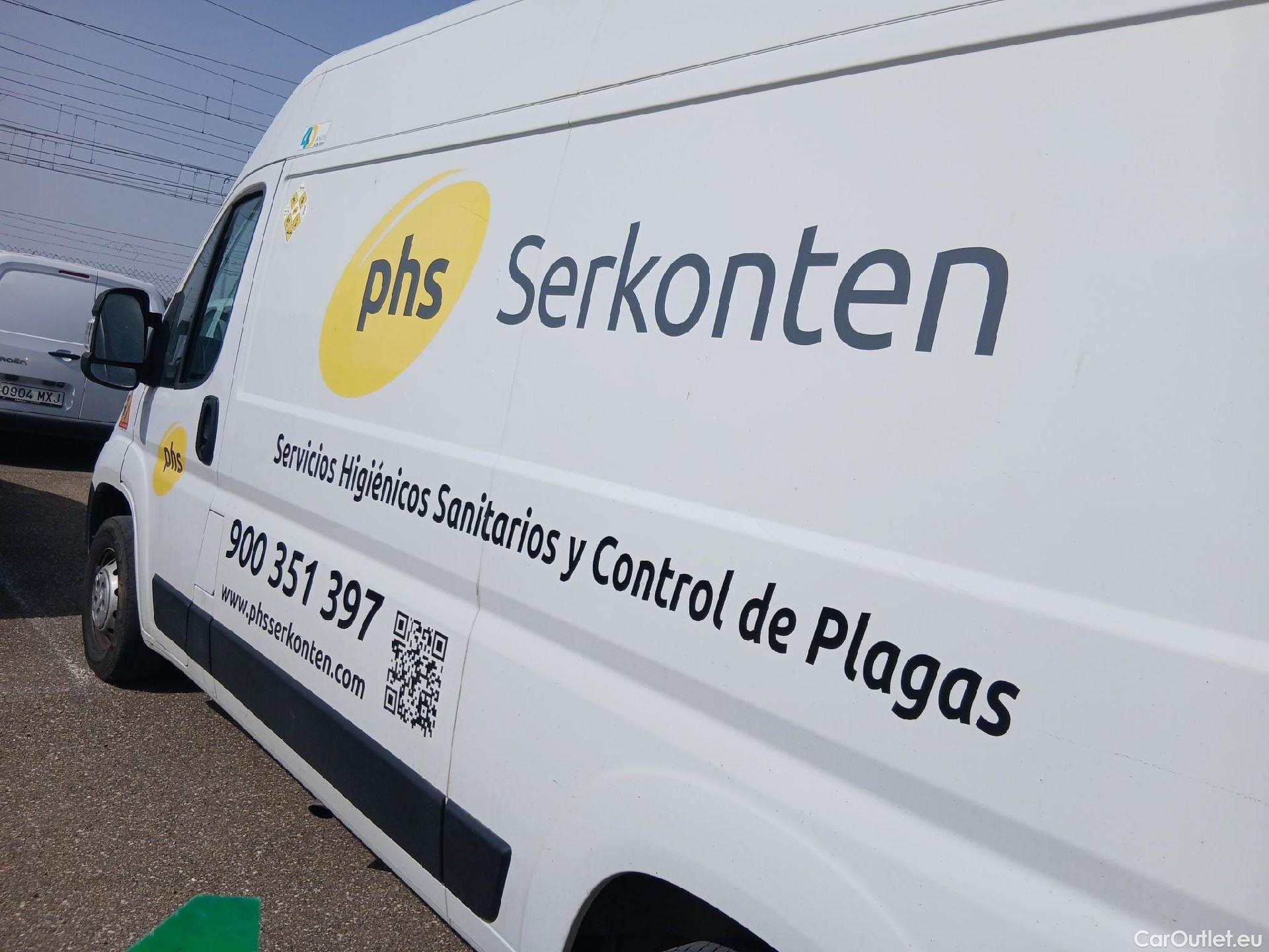  Peugeot  Boxer PEUGEOT  / 2014 / 4P / furgón 335 L2 H2 BHDI 103kW (140CV) S&S 6 V. M #25