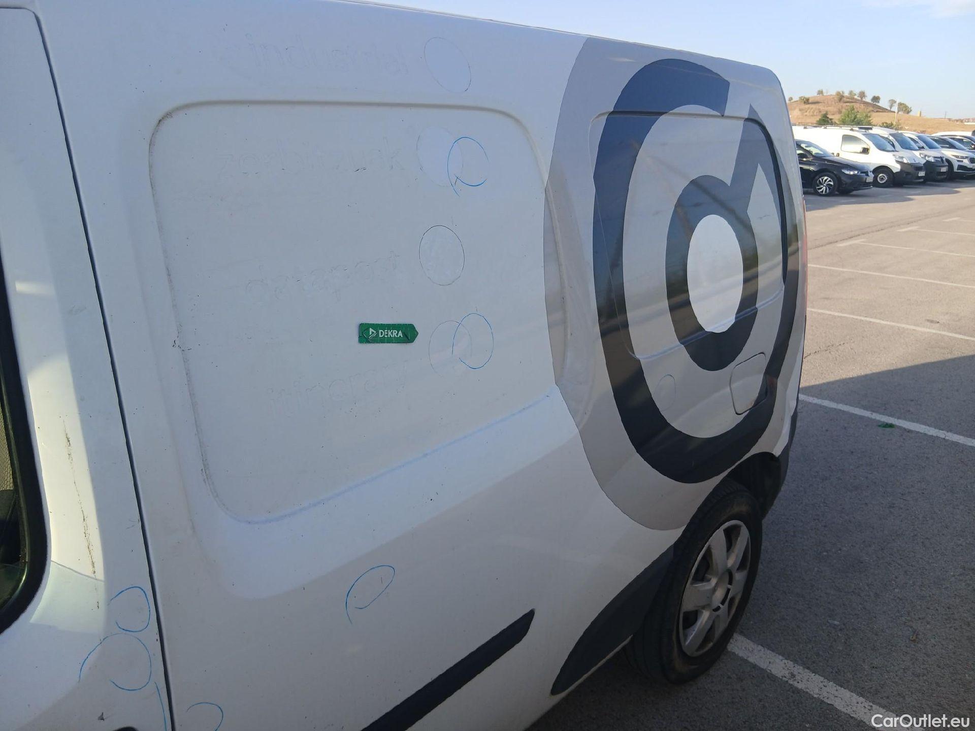  Nissan  NV200 NISSAN NV250 / 2019 / 4P / furgón 2pl 1.5dCi 70 kW (95CV) L2H1 ÓPTIMA #12