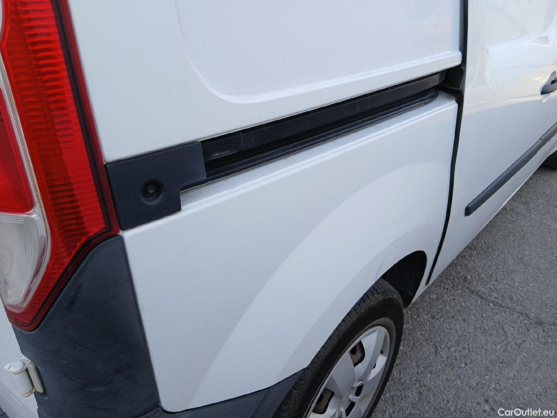  Renault  Kangoo RENAULT  Z.E./2013/3P/furgón derivado de turismo Z.E. #29