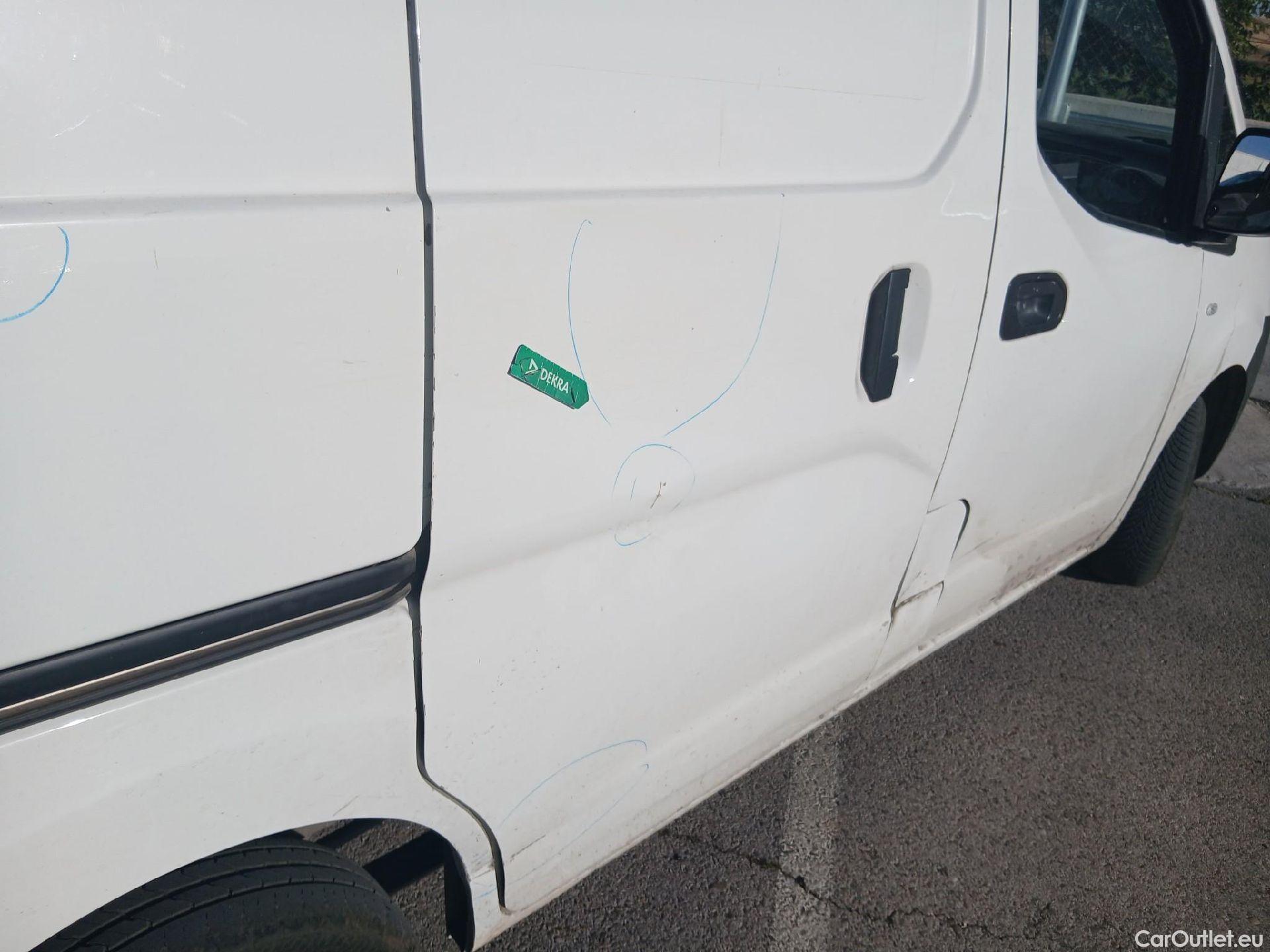  Nissan  NV200 NISSAN  / 2009 / 5P / furgón 1.5dCi 81kW (110CV) COMFORT #48