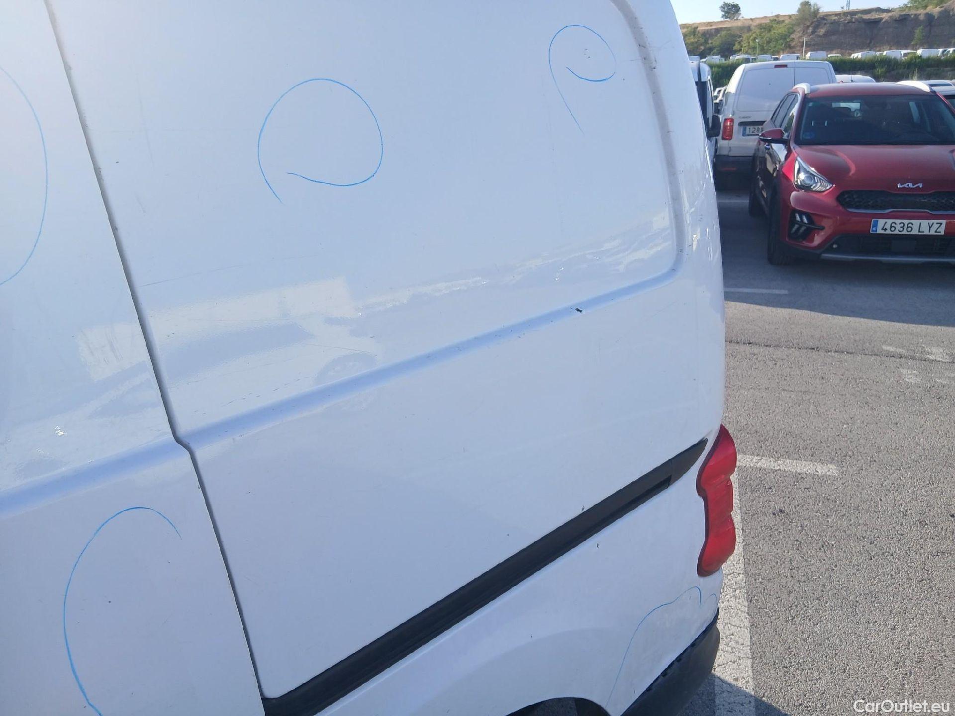  Nissan  NV200 NISSAN  / 2009 / 5P / furgón 1.5dCi 81kW (110CV) COMFORT #30