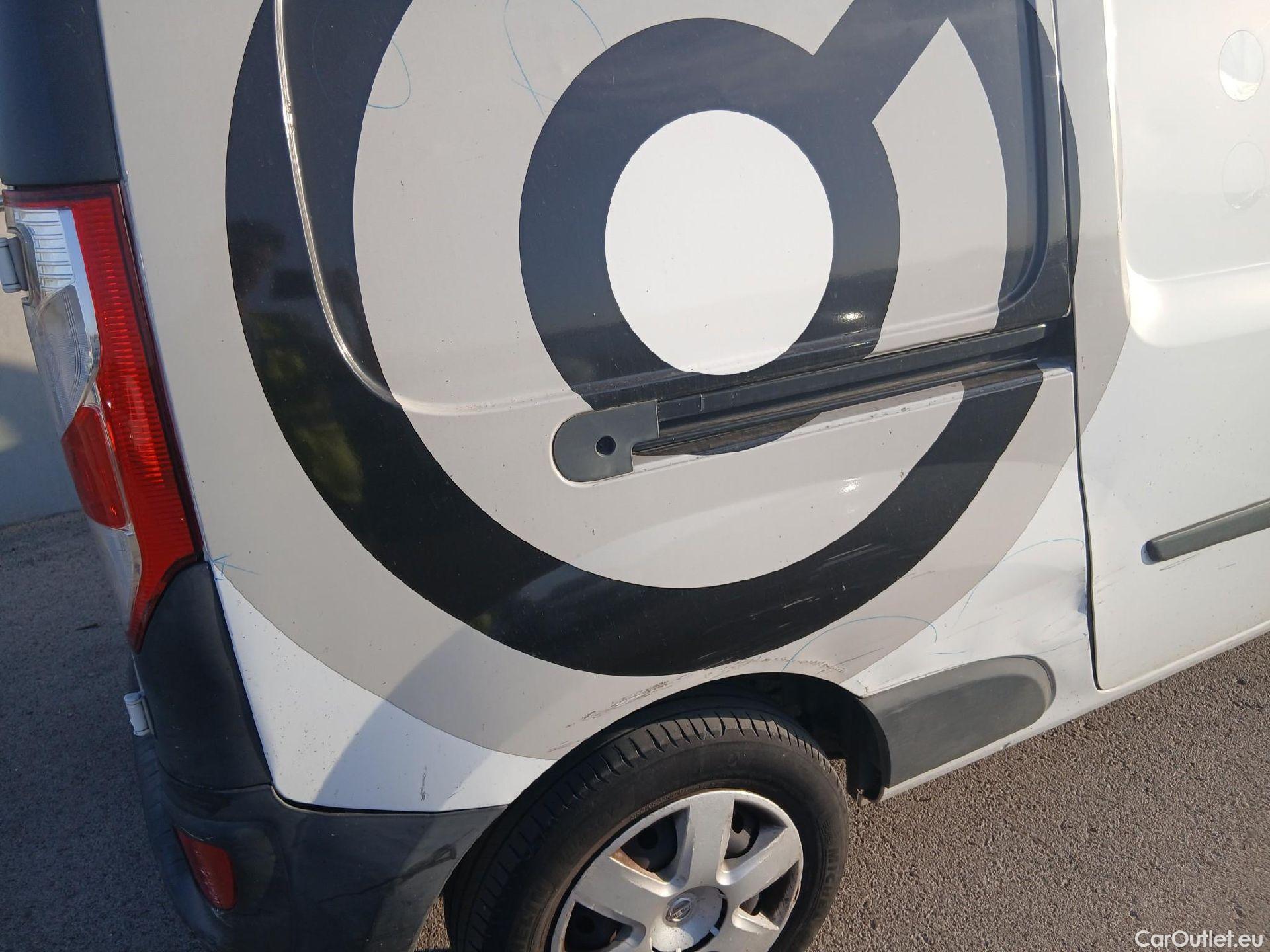  Nissan  NV200 NISSAN NV250 / 2019 / 4P / furgón 2pl 1.5dCi 70 kW (95CV) L2H1 ÓPTIMA #37