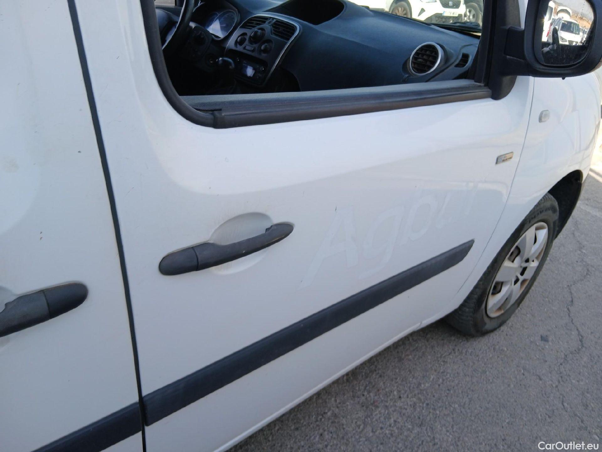  Renault  Kangoo RENAULT  Z.E./2013/3P/furgón derivado de turismo Z.E. #36