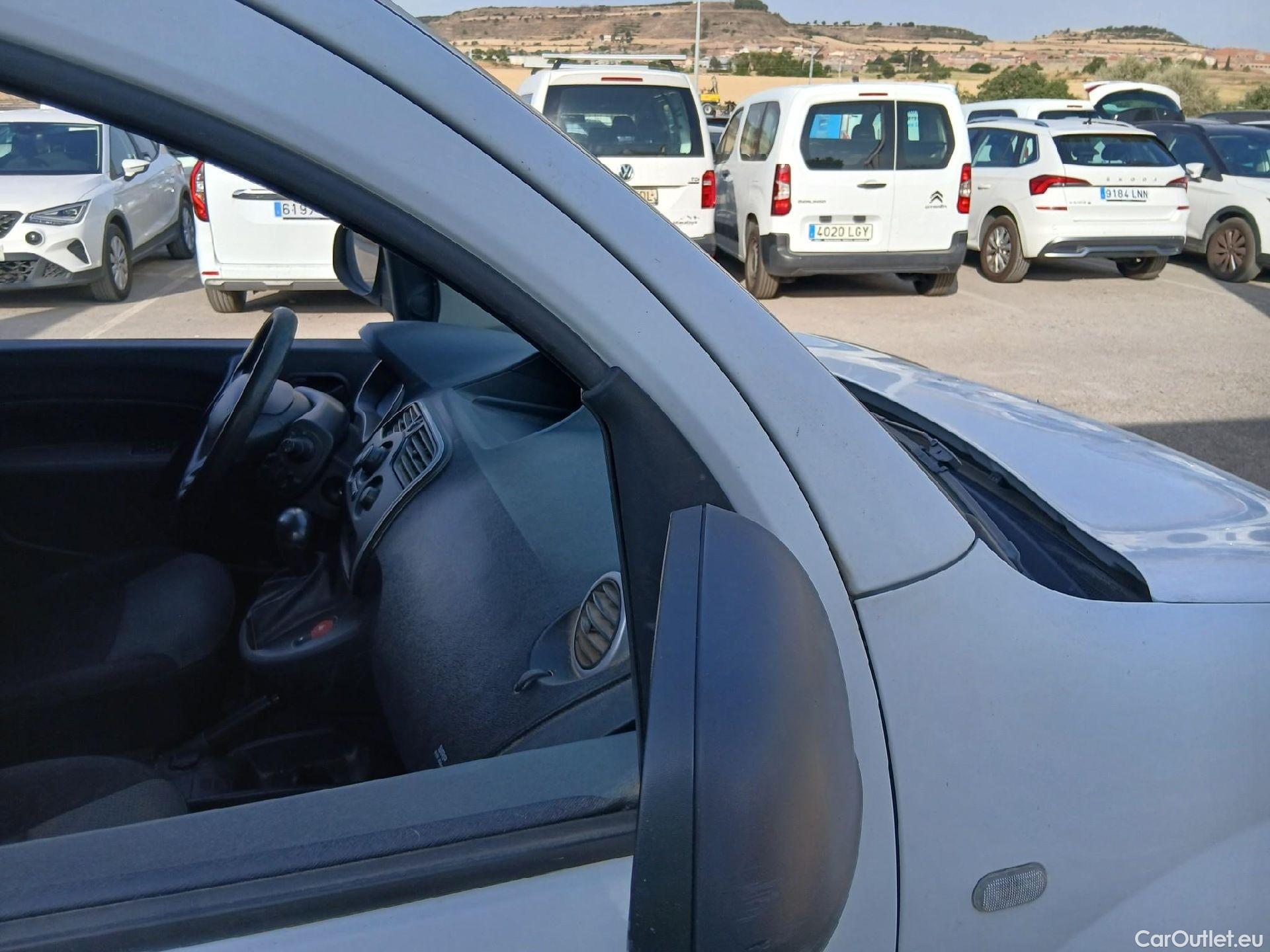  Renault  Kangoo RENAULT  Z.E./2013/3P/furgón derivado de turismo Z.E. #37