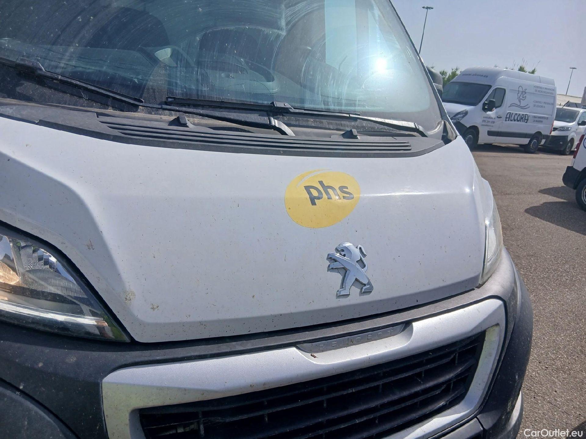  Peugeot  Boxer PEUGEOT  / 2014 / 4P / furgón 335 L2 H2 BHDI 103kW (140CV) S&S 6 V. M #13