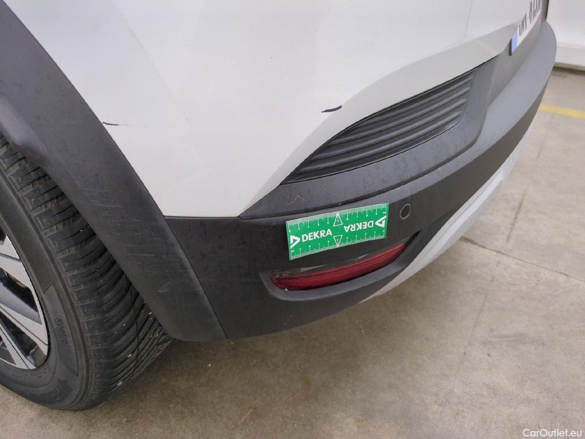  Renault  Captur  II Evolution 1.6 E-TECH Hybrid 145CV BVA6 E6d #22