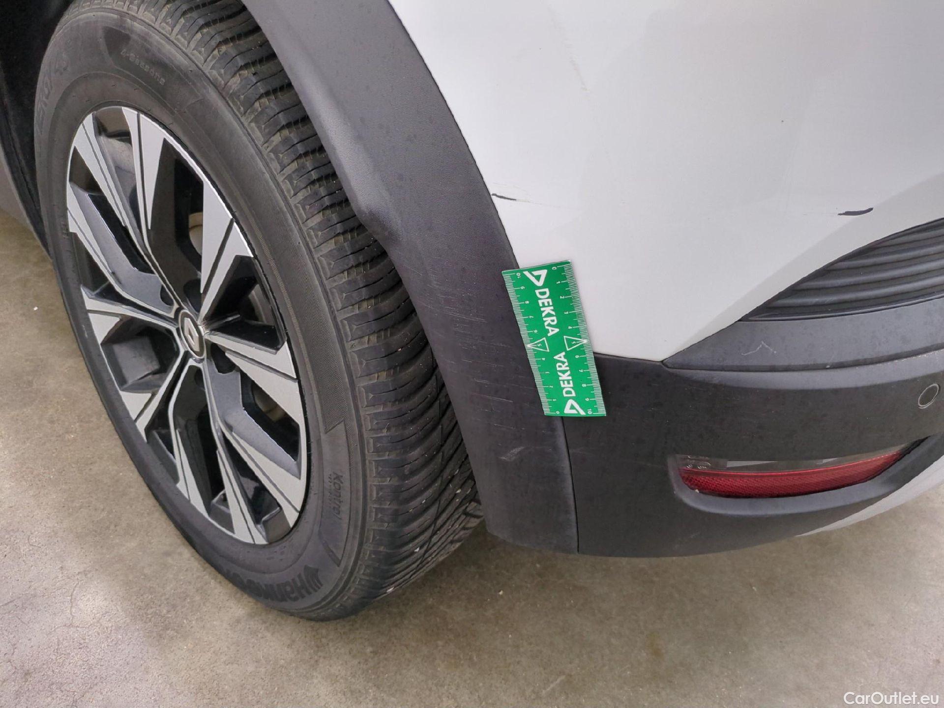  Renault  Captur  II Evolution 1.6 E-TECH Hybrid 145CV BVA6 E6d #24