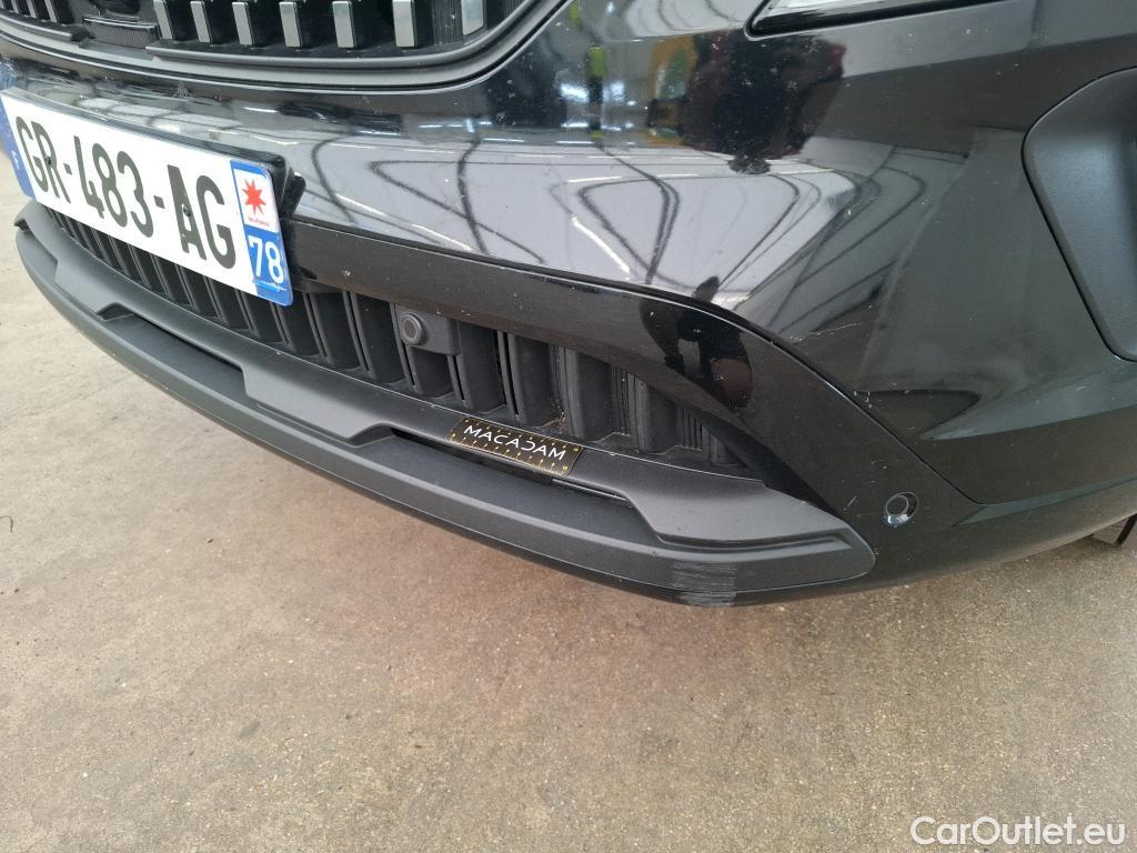  Renault  Austral RENAULT  / 2022 / 5P / Crossover TECHNO MILD HYBRID 160 AUTO #43