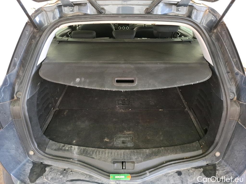  Renault  Megane  IV Estate Business 1.5 dCi 115CV BVM6 E6d #24