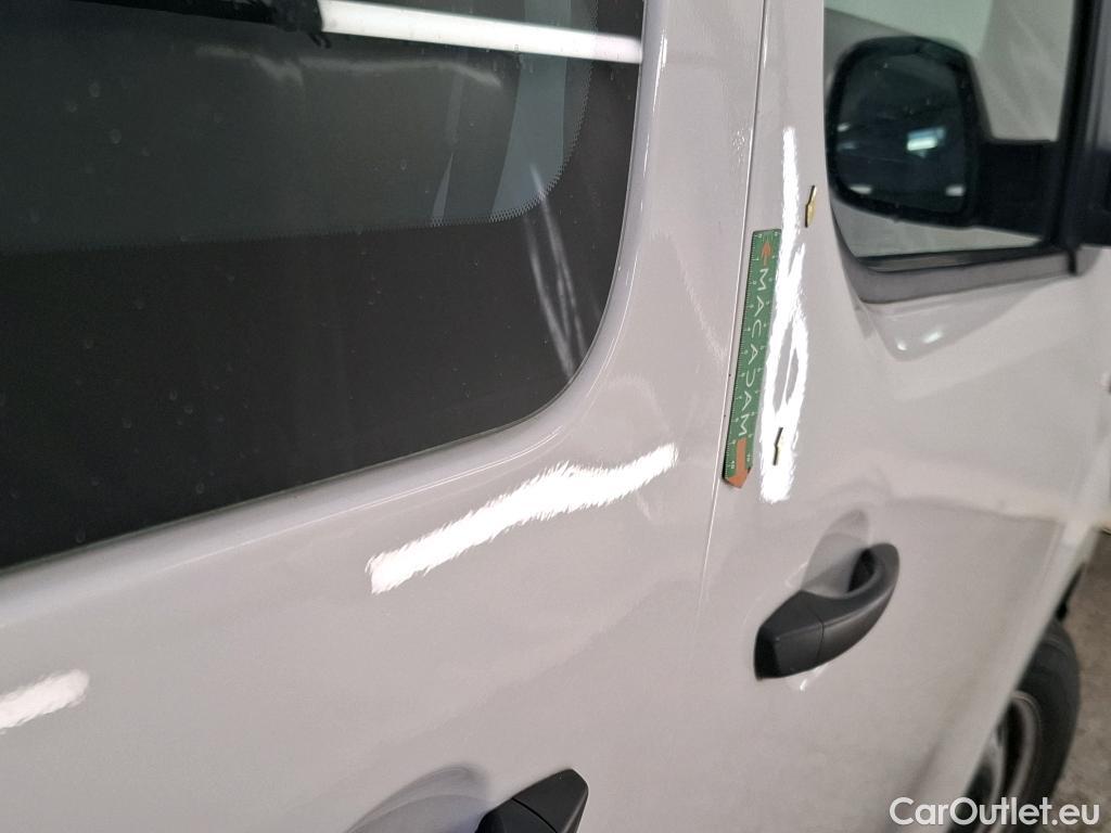  Citroen  Jumpy CITROEN  4p Combi Taille XL BlueHDi 120 S&S BVM6 Confort #35