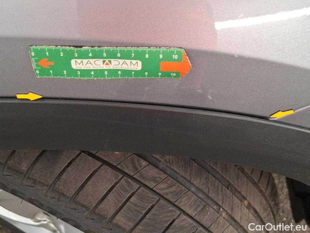  Citroen  C5 Aircross CITROEN   2018  5P SUV Hybrid 225 EAT8 Business #14