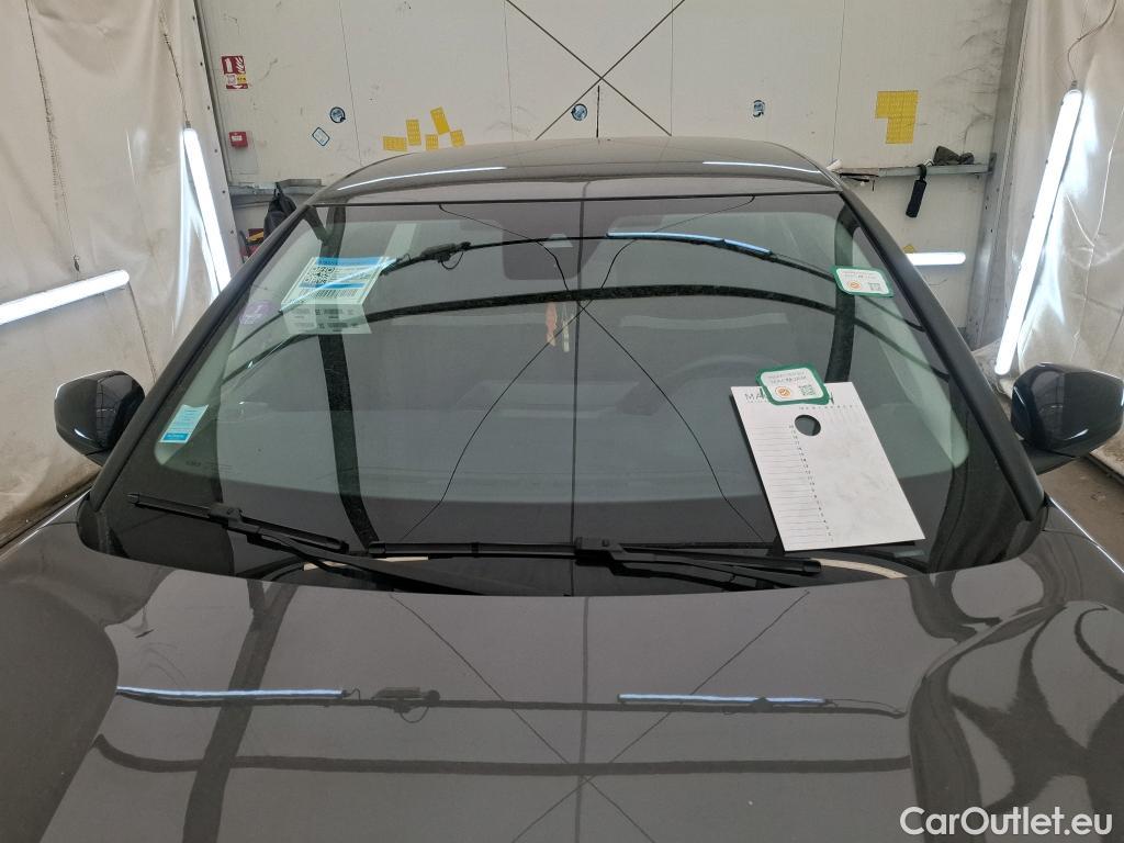  Citroen  C4  Berline Feel 1.2 PureTech 130CV BVA8 6E #6
