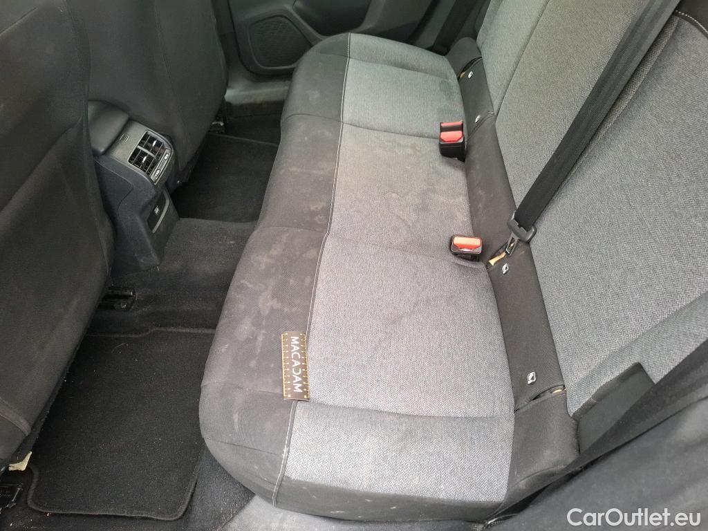  Citroen  C4  Berline Feel 1.2 PureTech 130CV BVA8 6E #57