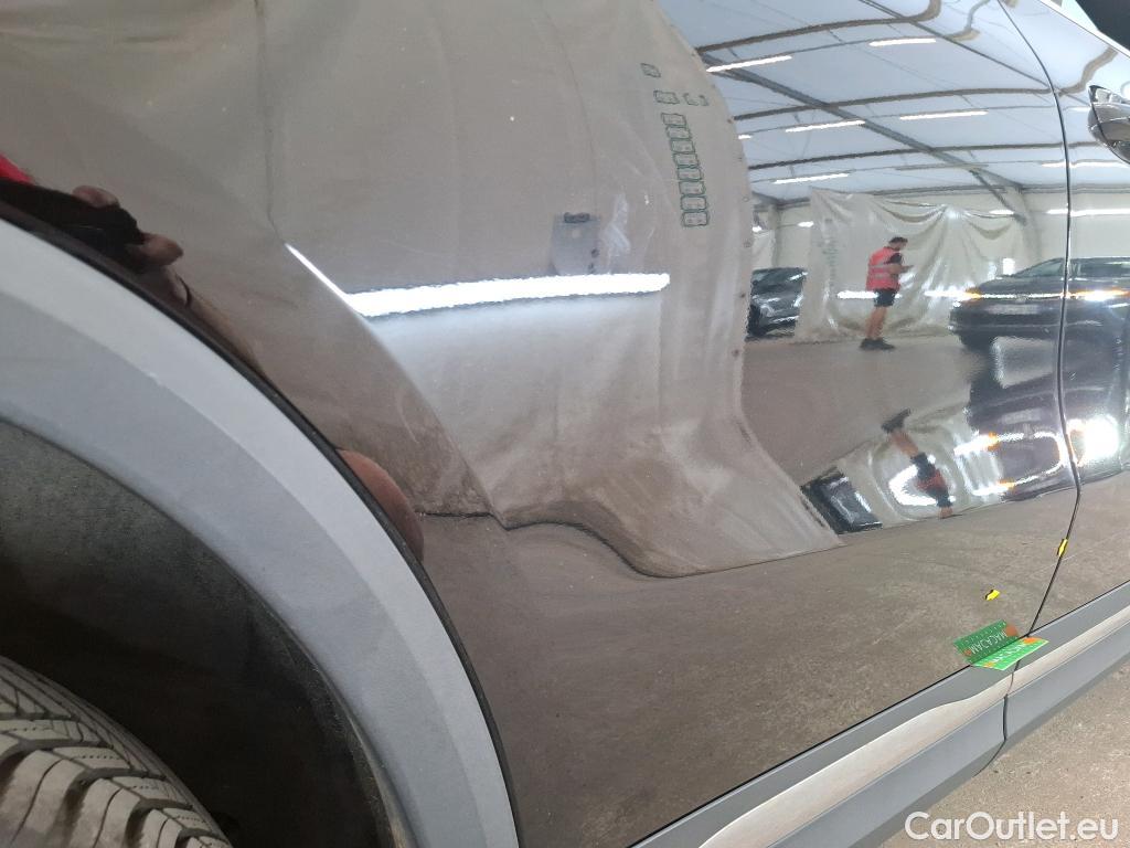  Mercedes  GLA MERCEDES-BENZ  / 2020 / 5P / SUV 2.0  200 D BUSINESS LINE DCT #5