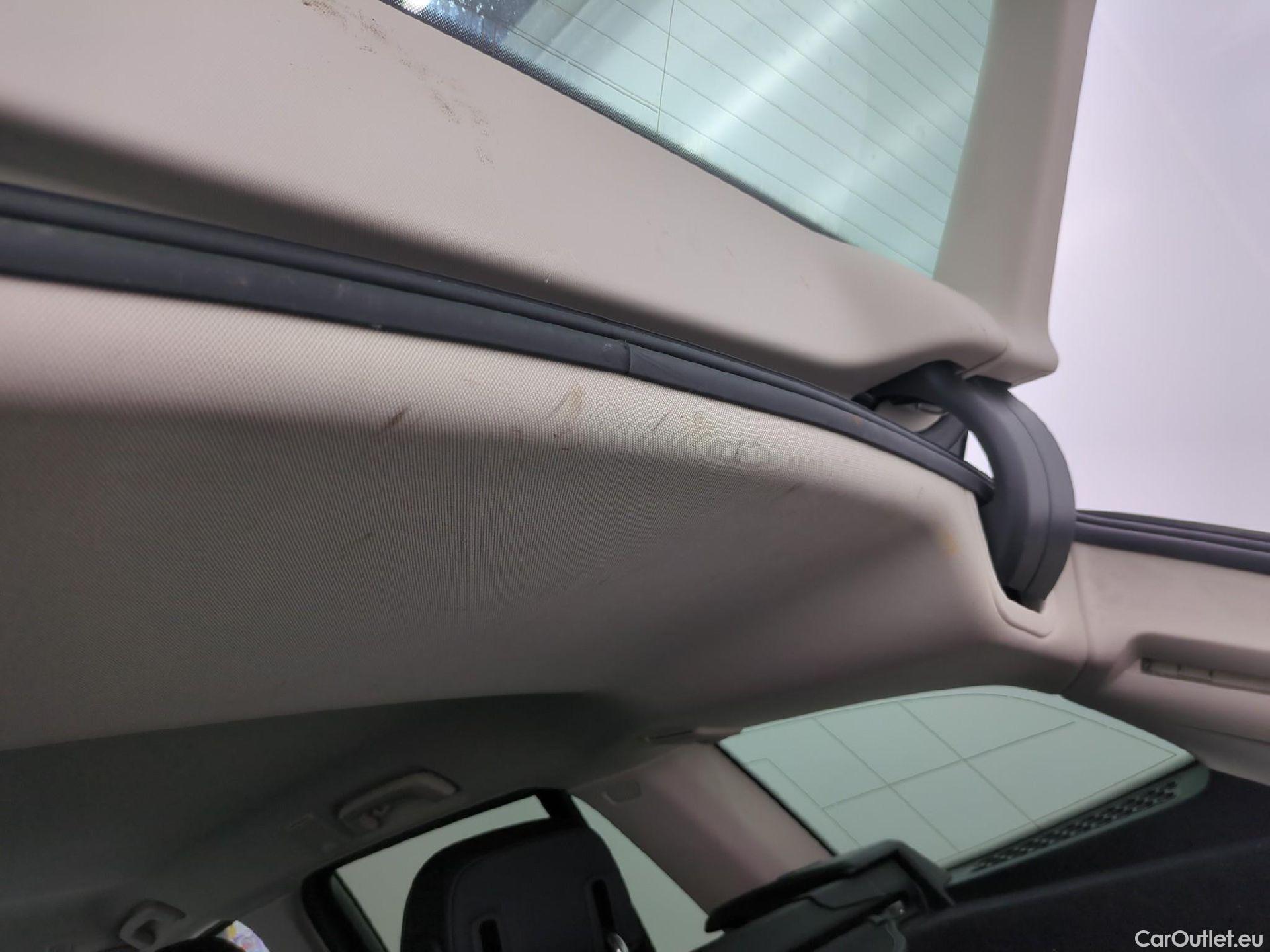  Bmw  Serie 3 BMW Série 3 Touring / 2022 / 5P / Break 320e 204ch Business Design BVA8 Hybride #4
