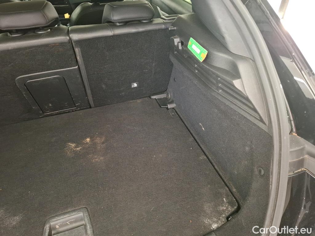  Opel  Astra  Berline 5-pt. Elegance Business 1.5 130CV BVA8 6E #30