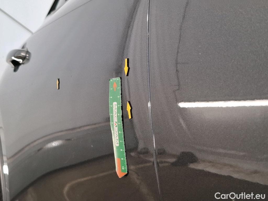  Ford  Kuga FORD  / 2019 / 5P / SUV 2.5 Dur 225 hybrid PHEV Pshift Titanium #31