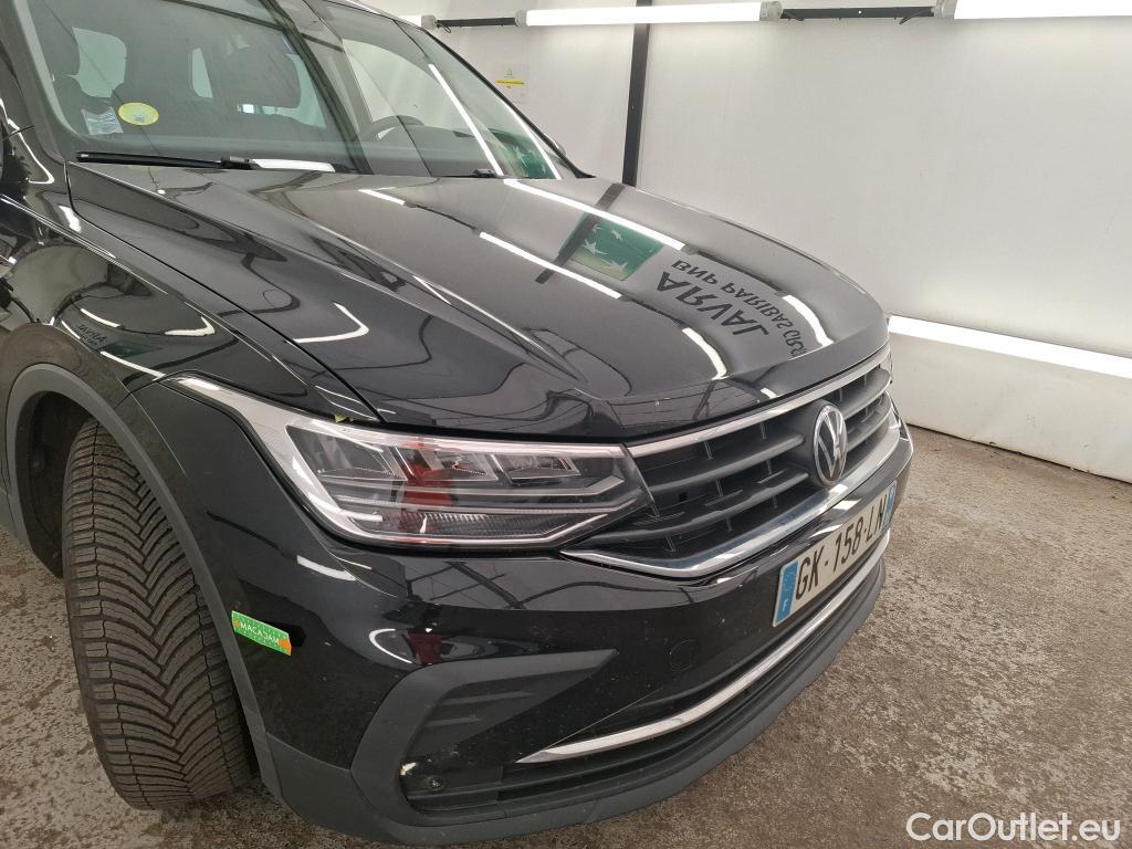  Volkswagen  Tiguan VOLKSWAGEN  / 2020 / 5P / SUV 2.0 TDI 150 DSG7 Life Business #17
