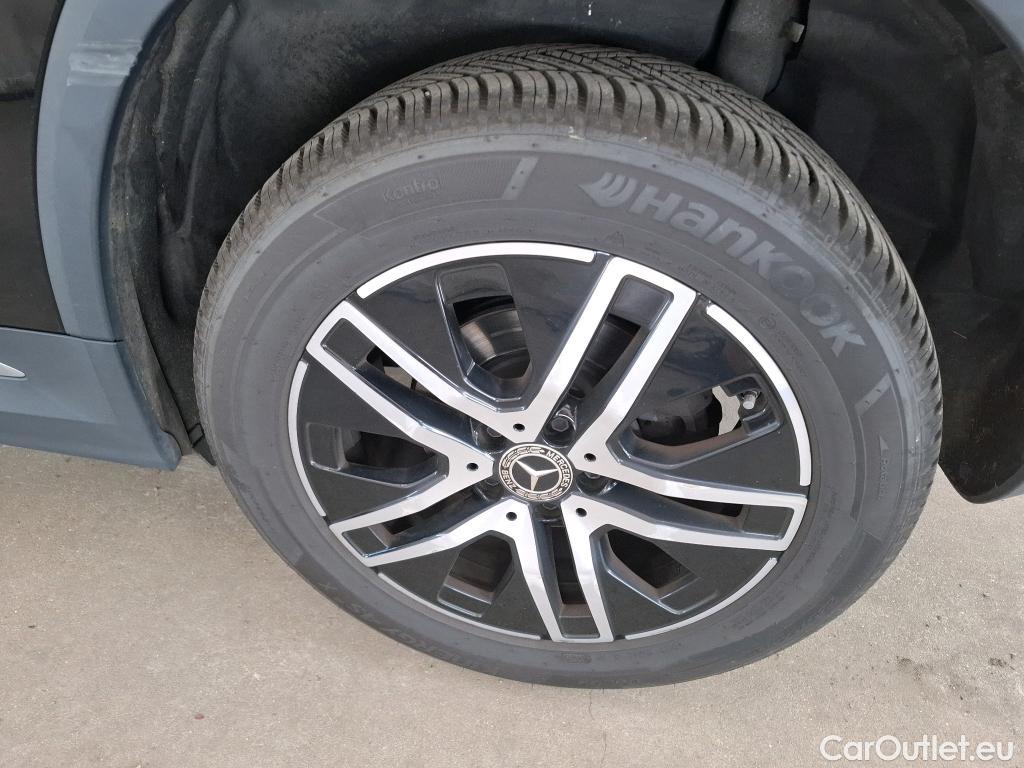  Mercedes  GLA MERCEDES-BENZ  / 2020 / 5P / SUV 2.0  200 D BUSINESS LINE DCT #40