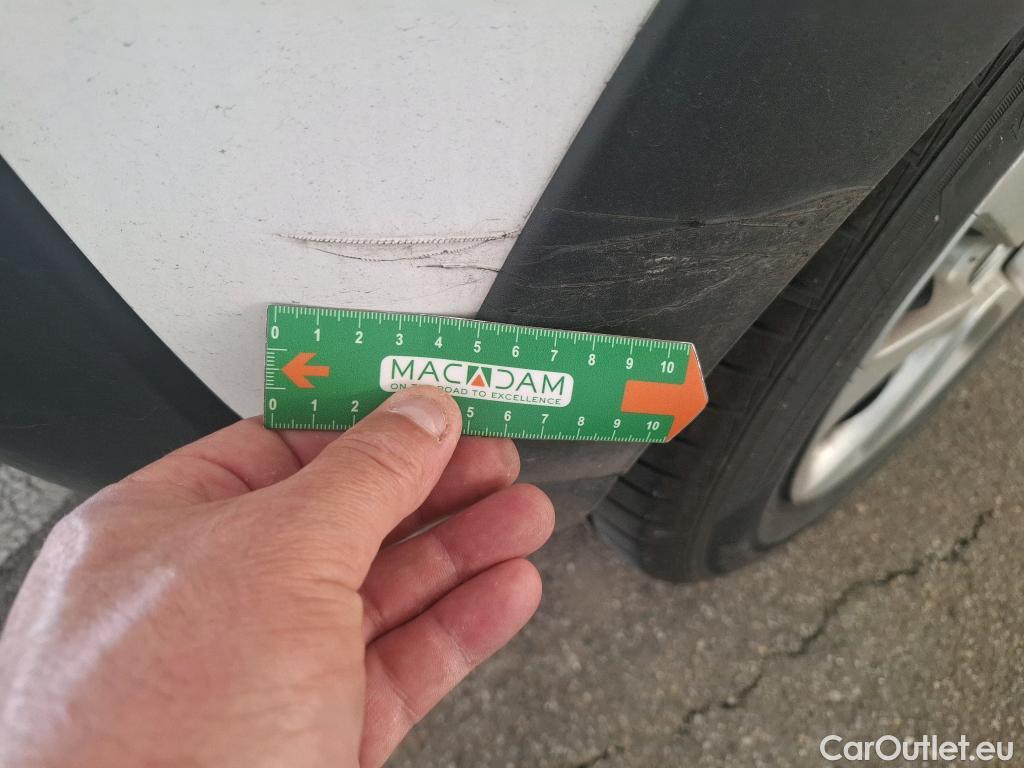  Citroen  C3  Société Feel 1.5 BlueHDI 100CV BVM5 E6dT #8