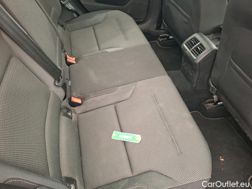  Volkswagen  Golf  VII Berline Confortline Business BMT 1.6 TDI 115CV BVA7 E6 #46