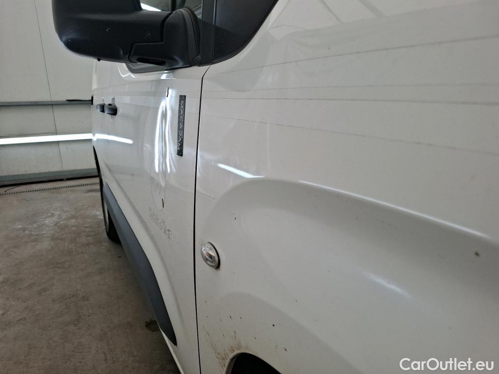  Citroen  Berlingo  Fourgon Club M 650 1.5 BlueHDi 100CV BVM6 E6d #18