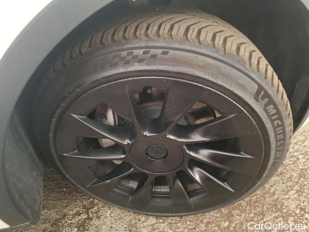  Tesla  Model Y TESLA  / 2020 / 5P / SUV Grande Autonomie Dual Motor AWD #24