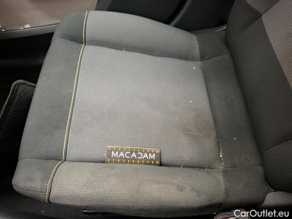  Citroen  C3  Société Feel 1.5 BlueHDI 100CV BVM6 E6d #35