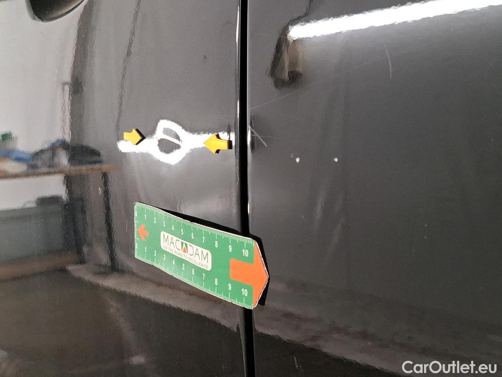  Citroen  Berlingo  Fourgon Club M 1000 1.5 BlueHDi 130CV BVA8 E6dT #25