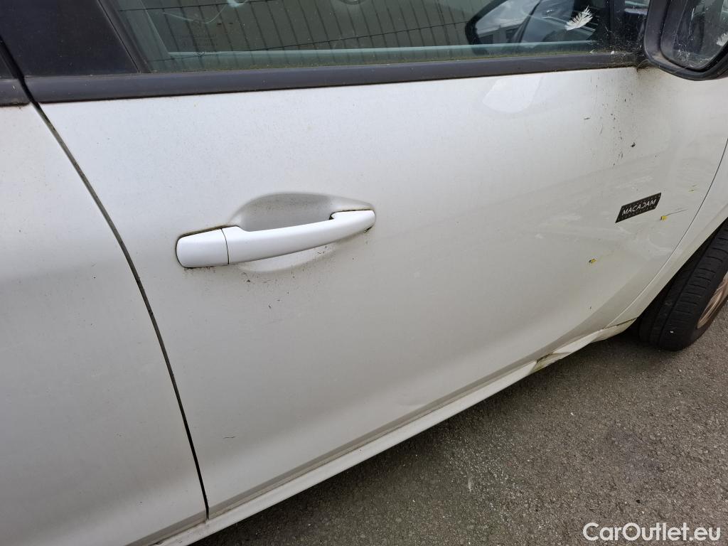  Peugeot  208  Affaire Premium 1.5 HDi 100CV BVM5 E6dT #18