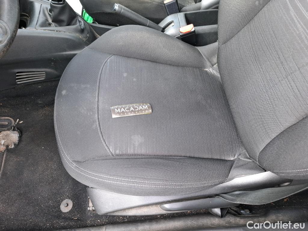 Peugeot  208  Affaire Premium 1.5 HDi 100CV BVM5 E6dT #38