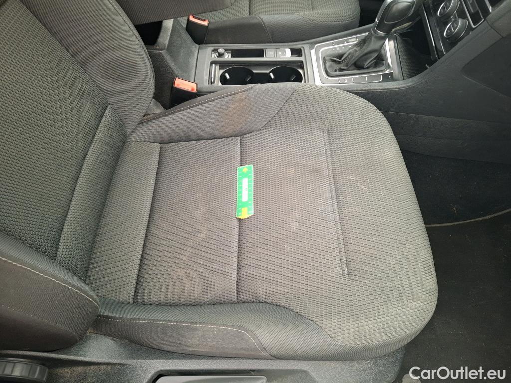  Volkswagen  Golf  VII Berline Confortline Business BMT 1.6 TDI 115CV BVA7 E6 #45