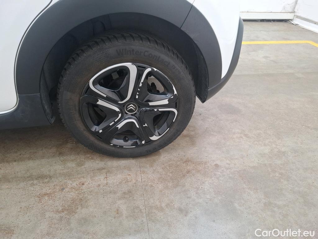  Citroen  C3  Société Feel 1.5 BlueHDI 100CV BVM6 E6d #50