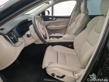  Volvo  XC60 VOLVO  / 2021 / 5P / SUV B4 197 Geartronic 8 Plus Style Dark #8