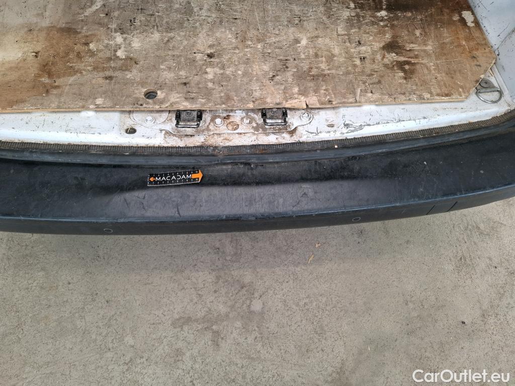  Peugeot  Expert  Fourgon Premium L2 1.5 HDi 120CV BVM6 E6d #8