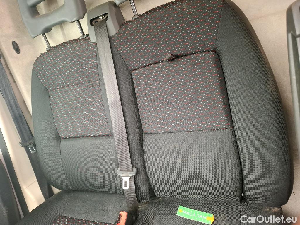  Citroen  Jumper CITROEN  VU 4p Fourgon 35 L2H2 BlueHDi 130 S&S BVM6 Club #96