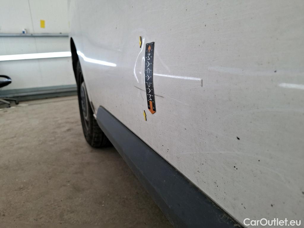  Peugeot  Expert  Fourgon Premium L2 1.5 HDi 120CV BVM6 E6d #12