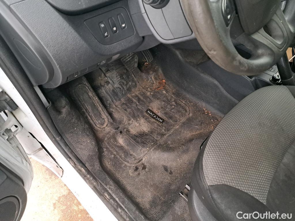  Renault  Kangoo  II Express Grand Confort (L1) 1.5 dCi 80CV BVM6 E6dT #48